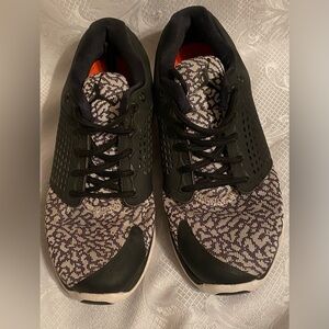 Jordan Trainer ST black/white